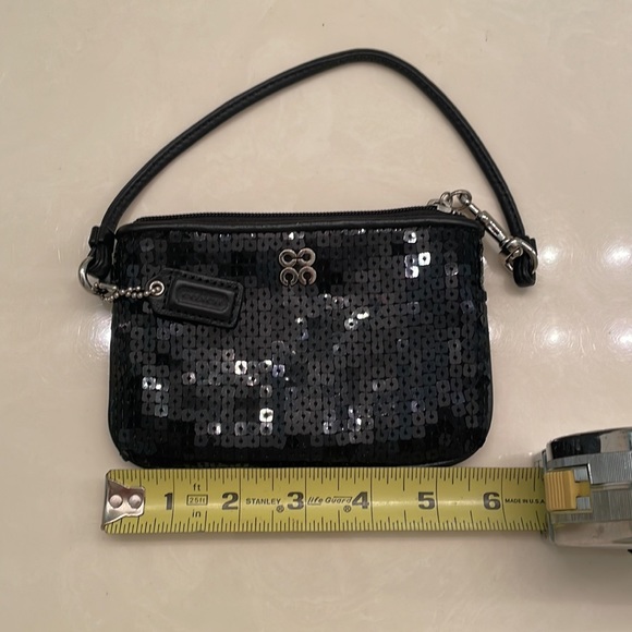 Y2K Coach wristlet - Picture 5 of 6